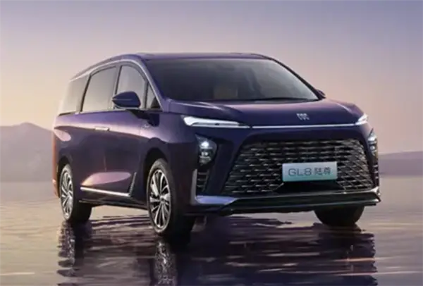 新款别克GL8陆尊PHEV内饰曝光：升级环抱式后排座椅加热