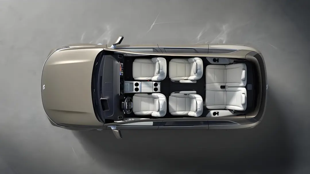 理想十周年，变阵先变人