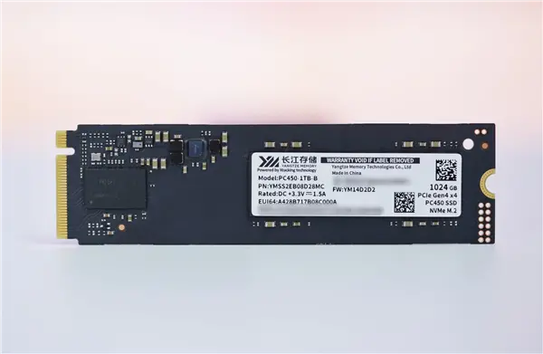疾速7000MB/s！长江存储PC450 1TB SSD图赏