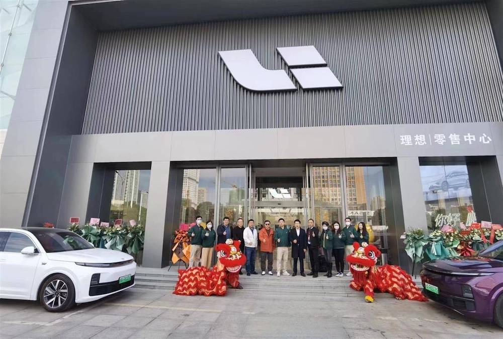 李想回应一切！冲击50万年销，预告纯电旗舰，还谈了高管出走和涨价