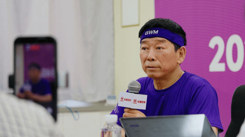 以奔跑致敬母爱,2026长城汽车智慧工厂半程马拉松暖心启幕