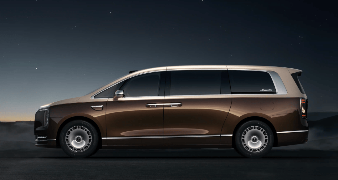 “地球最强SUV”刚发布,余承东又盯上了MPV