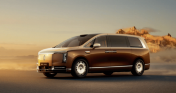“地球最强SUV”刚发布,余承东又盯上了MPV